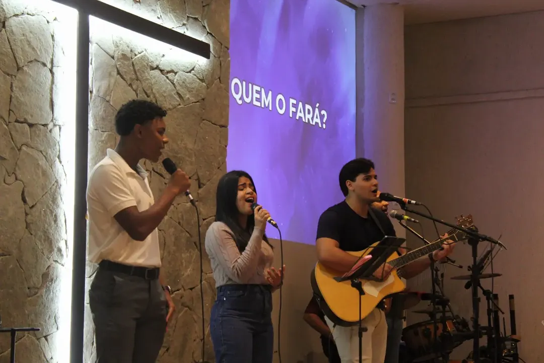 Louvor congregacional: cantar com entendimento